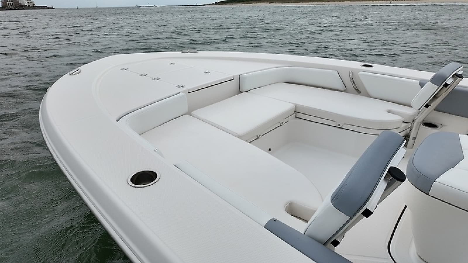 2021 Robalo 246 Cayman SD - Photo 17