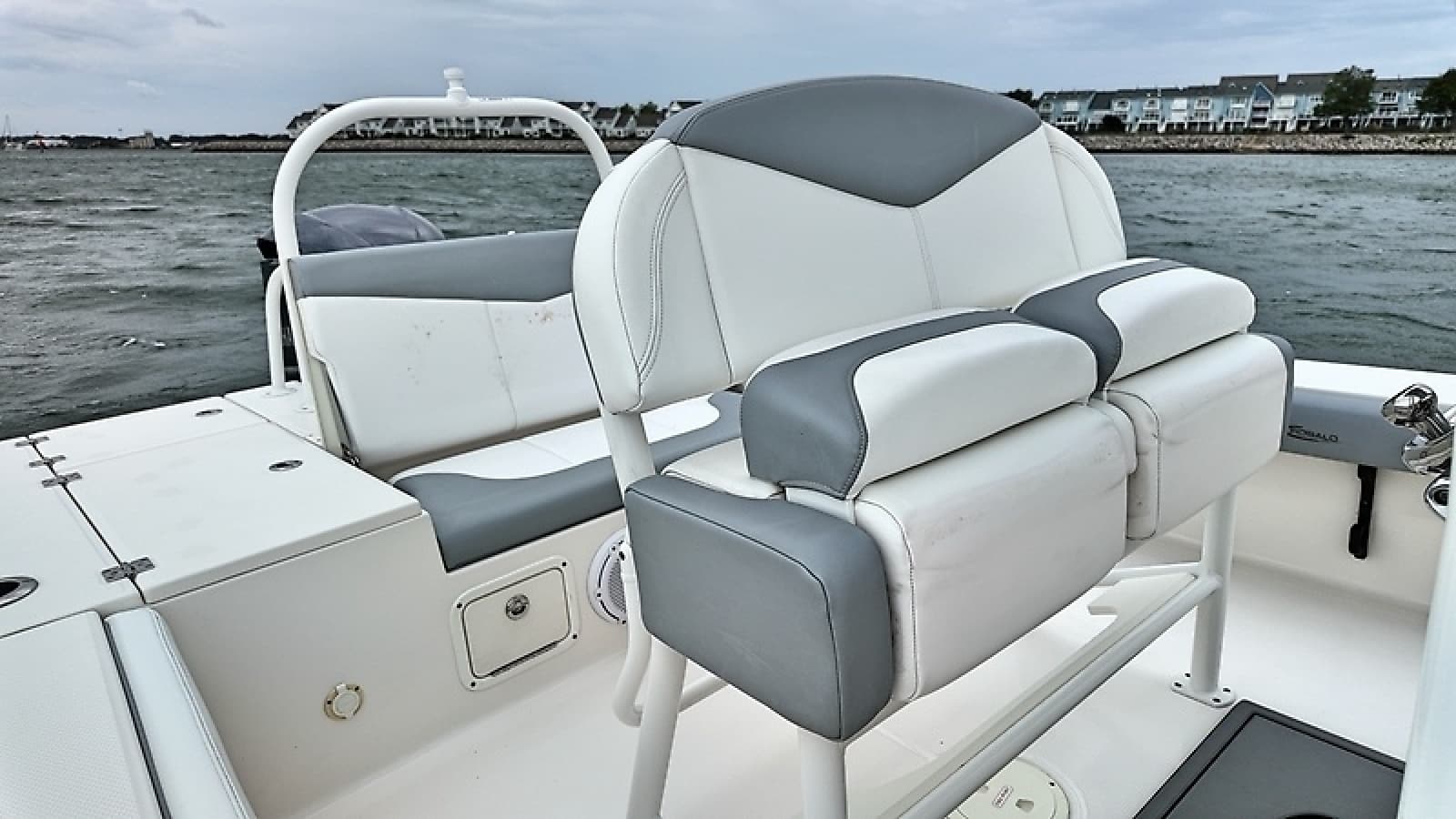 2021 Robalo 246 Cayman SD - Photo 31
