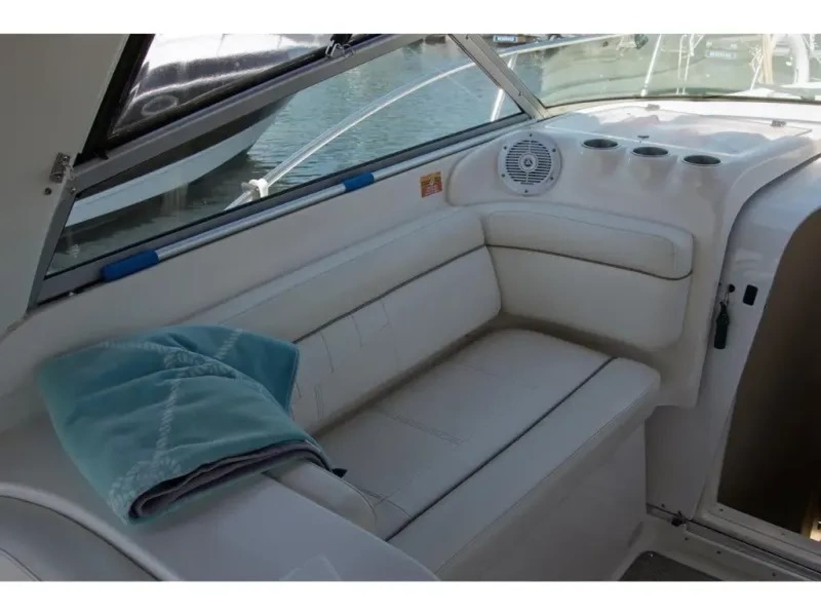 2003 Rinker Fieste Vee 342 - Photo 29