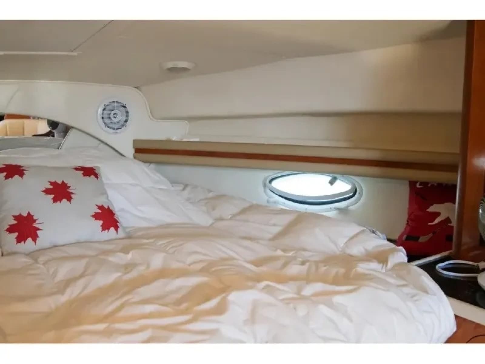 2003 Rinker Fieste Vee 342 - Photo 48