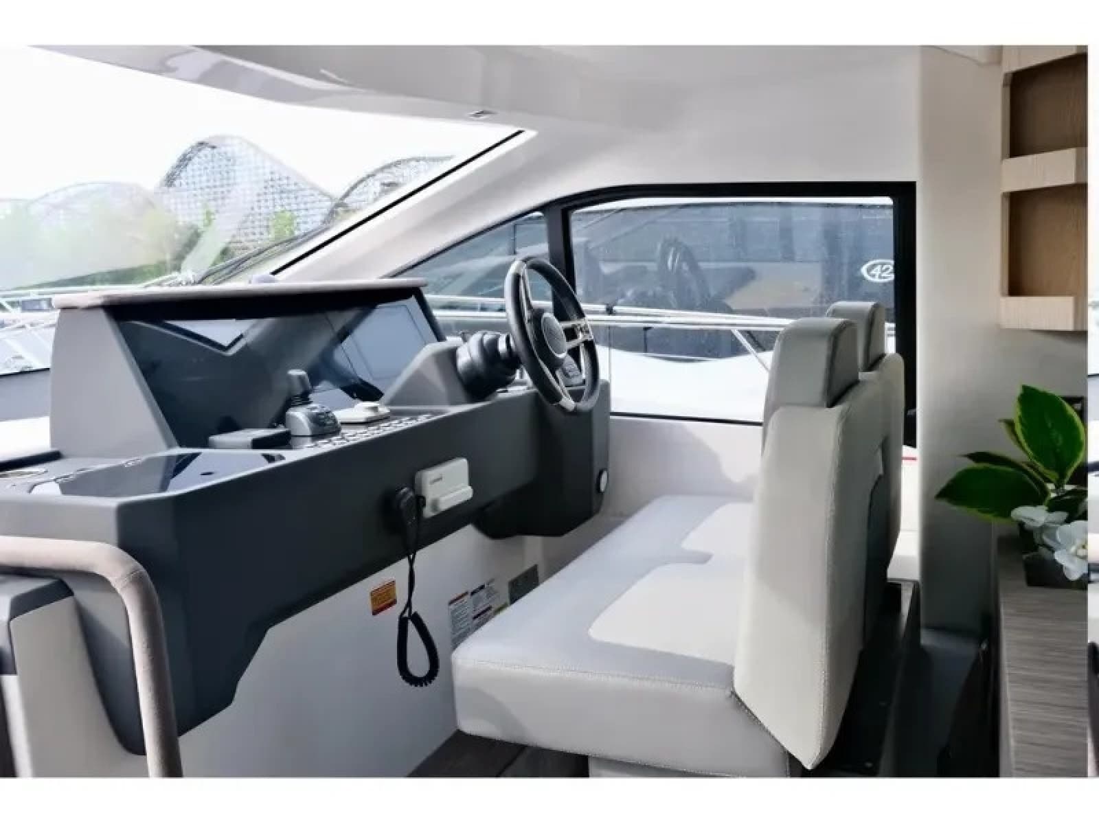 2022 Sessa Coupe 47 - Photo 32