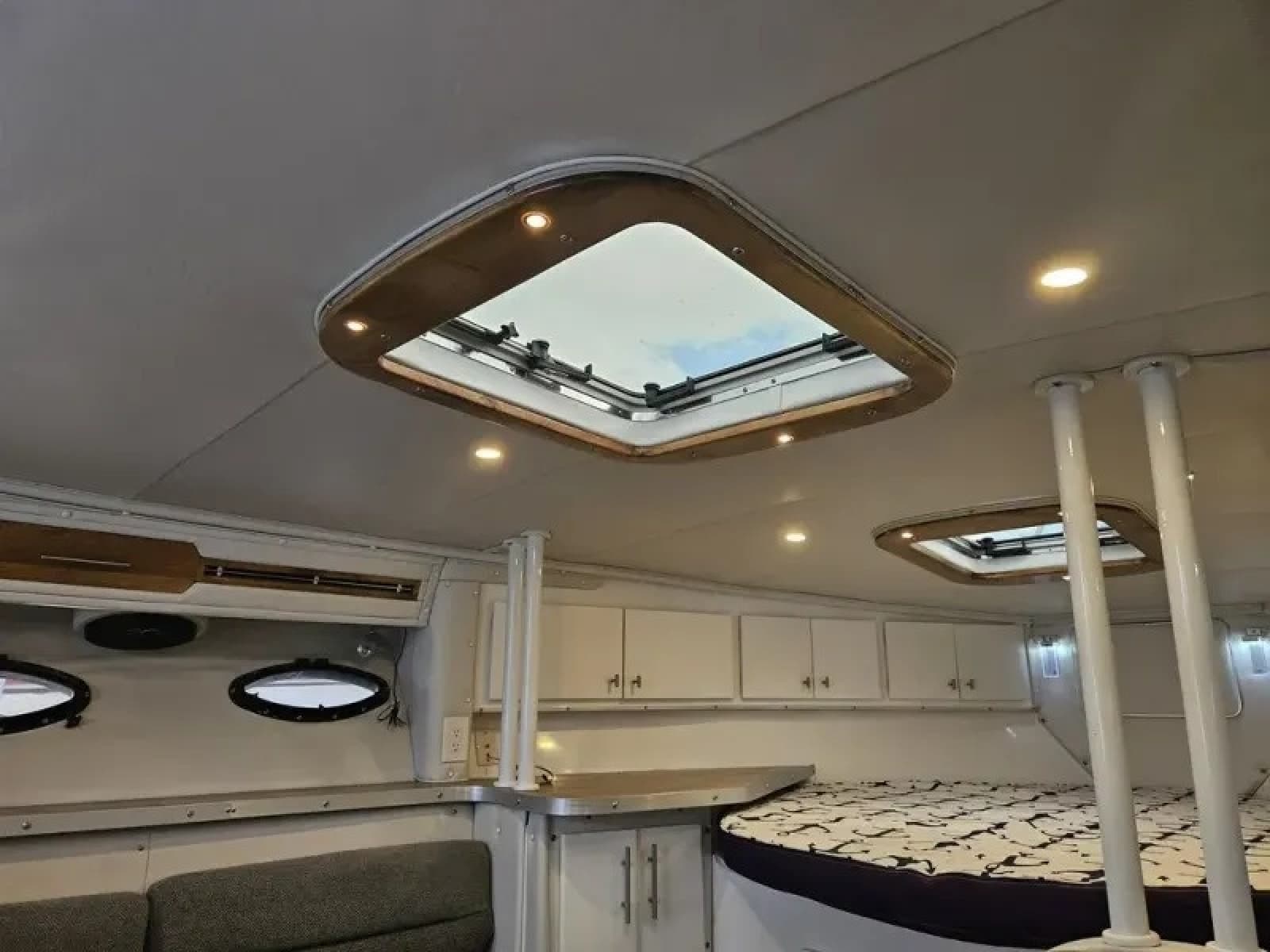 1990 Wellcraft GRAN SPORT 3400 - Photo 11