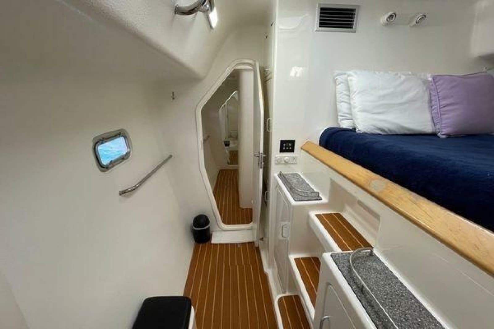 2008 Voyage Yachts 500 - Photo 23