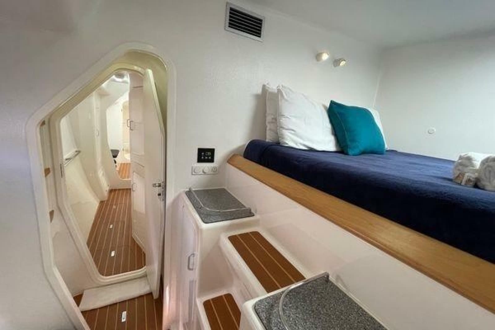 2008 Voyage Yachts 500 - Photo 26