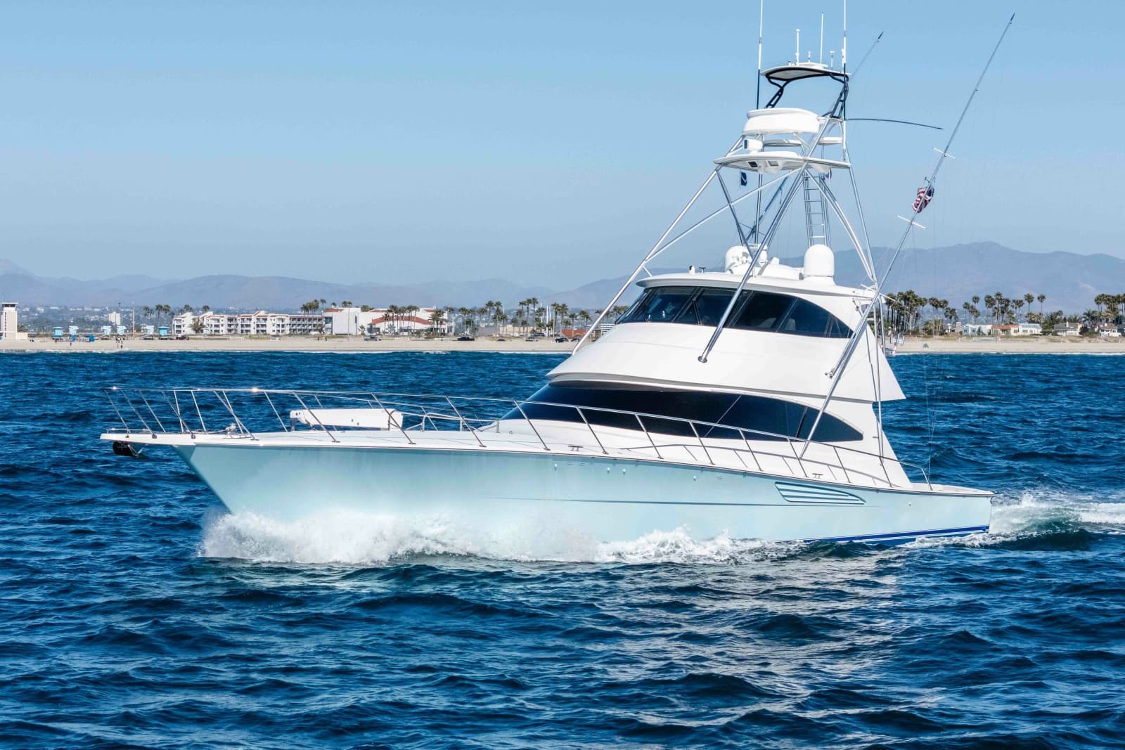 2018 Viking 72 Convertible - Photo 38