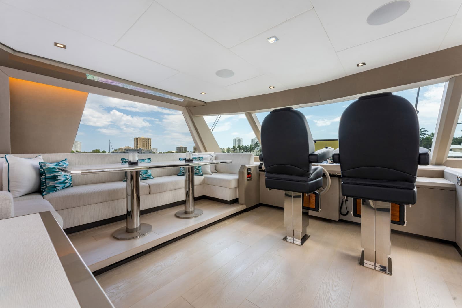 2023 Ocean Alexander 27R - Photo 67