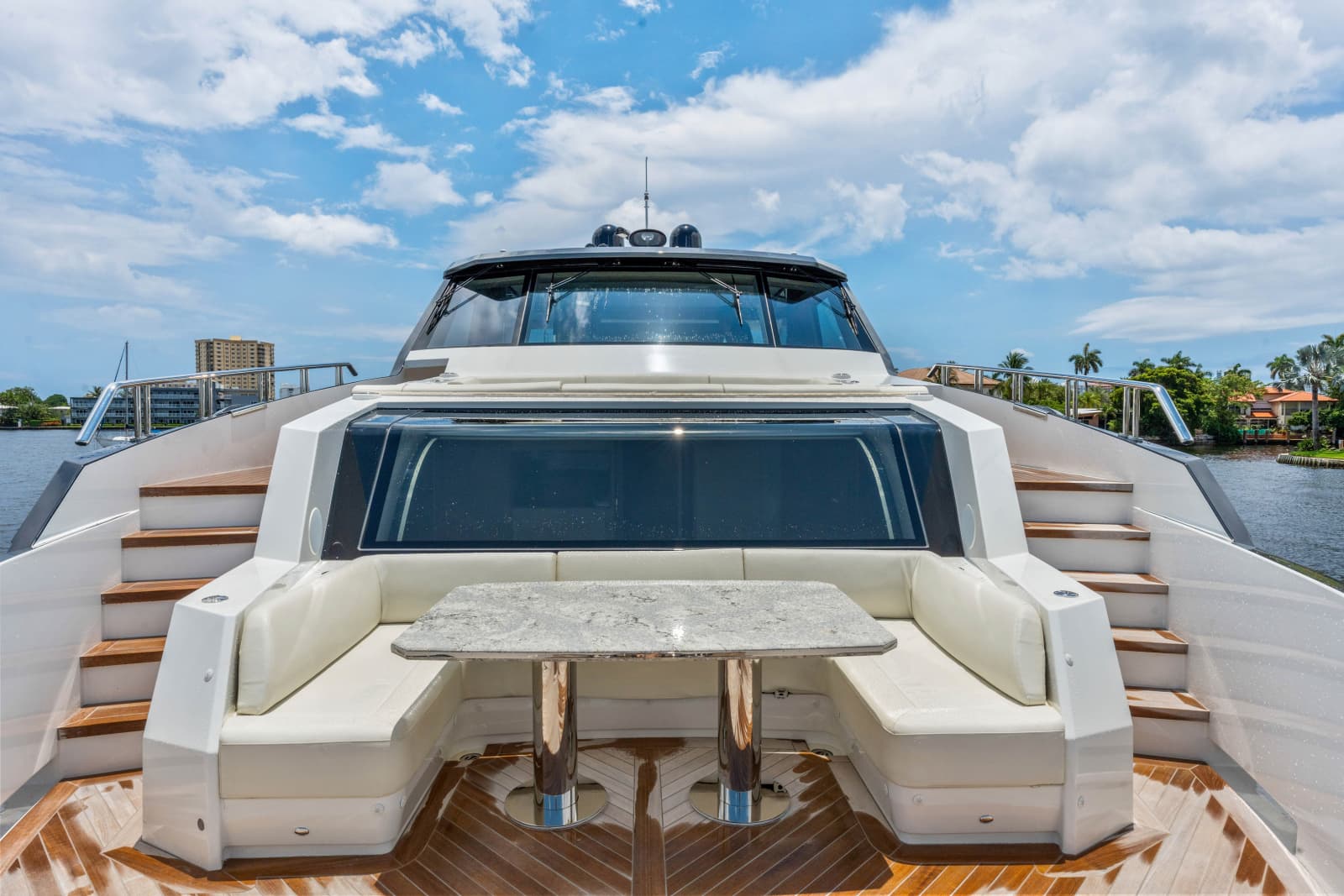 2023 Ocean Alexander 27R - Photo 62
