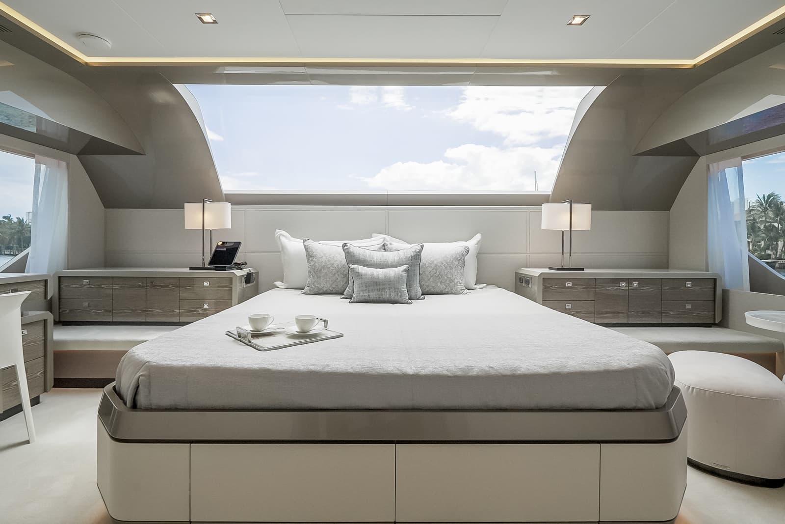 2023 Ocean Alexander 27R - Photo 71