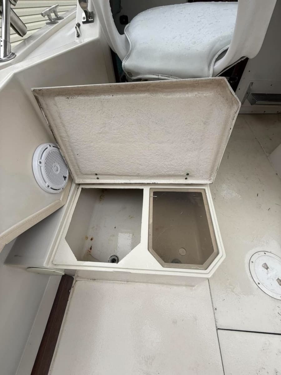 1981 Grady-White 220 Bimini - Photo 14