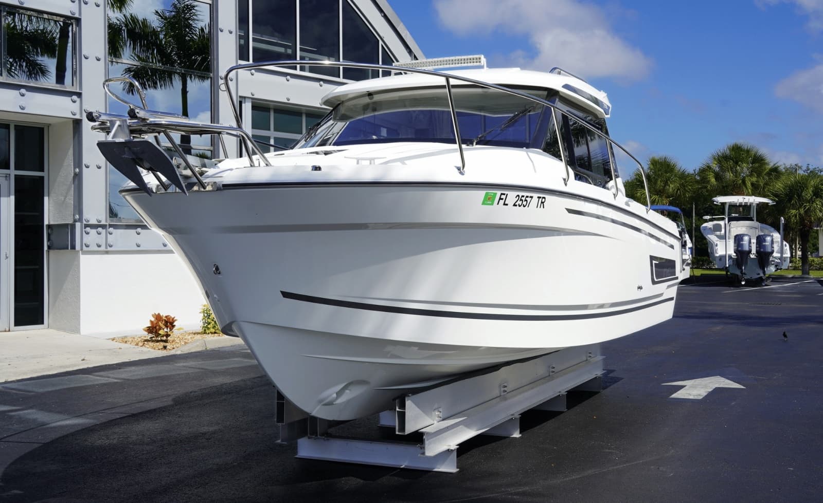 2023 Jeanneau NC 795 S2 - Photo 2
