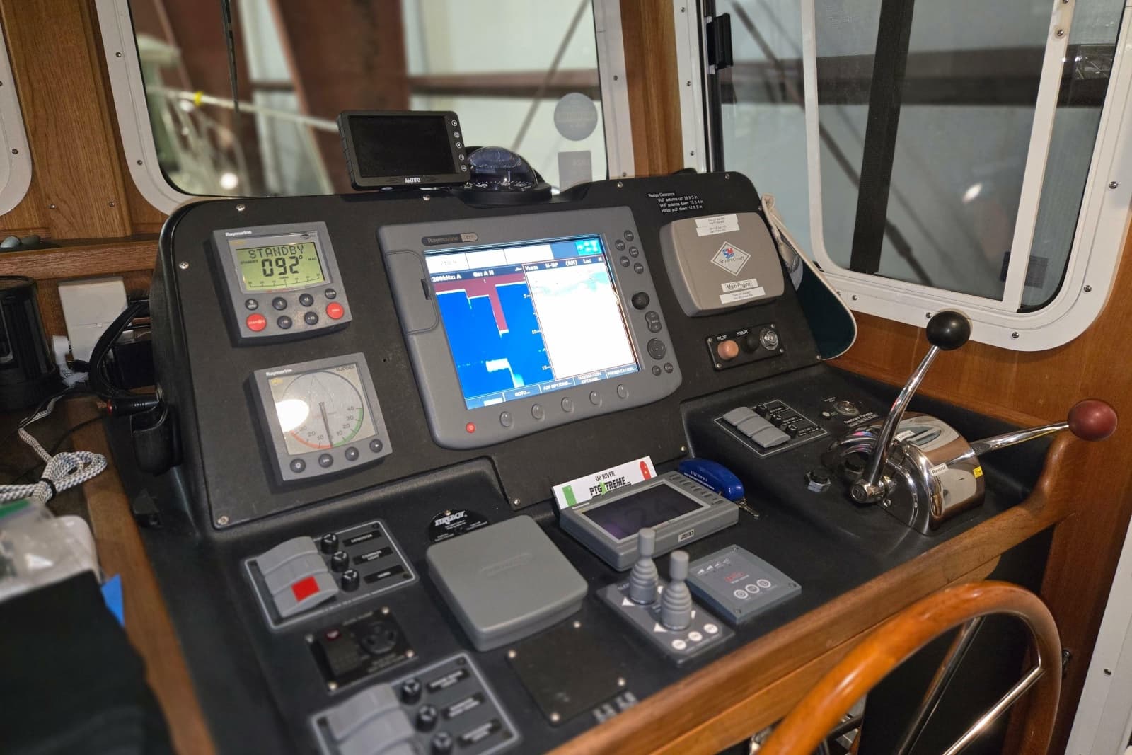 2006 American Tug 34 Pilothouse Trawler - Photo 10