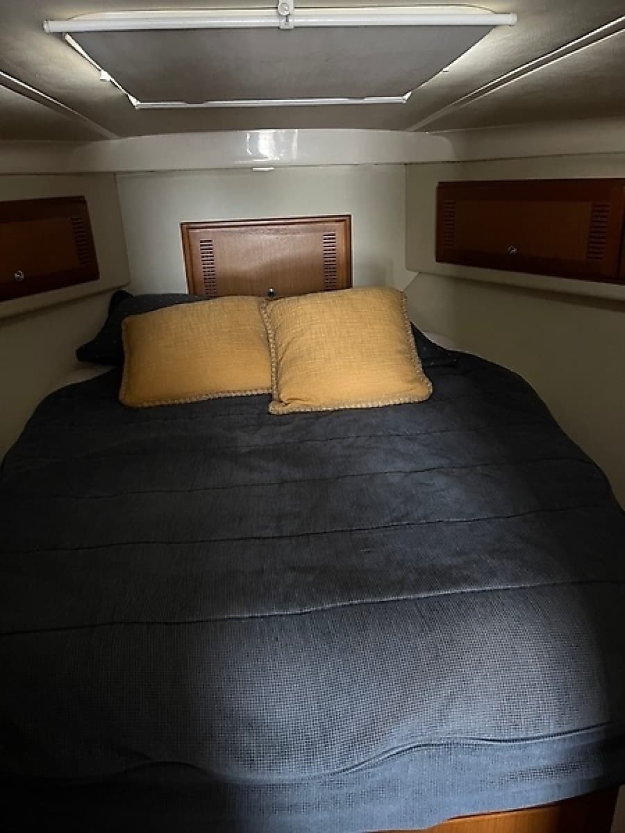 2005 Cabo 35 Flybridge Sportfisher - Photo 5