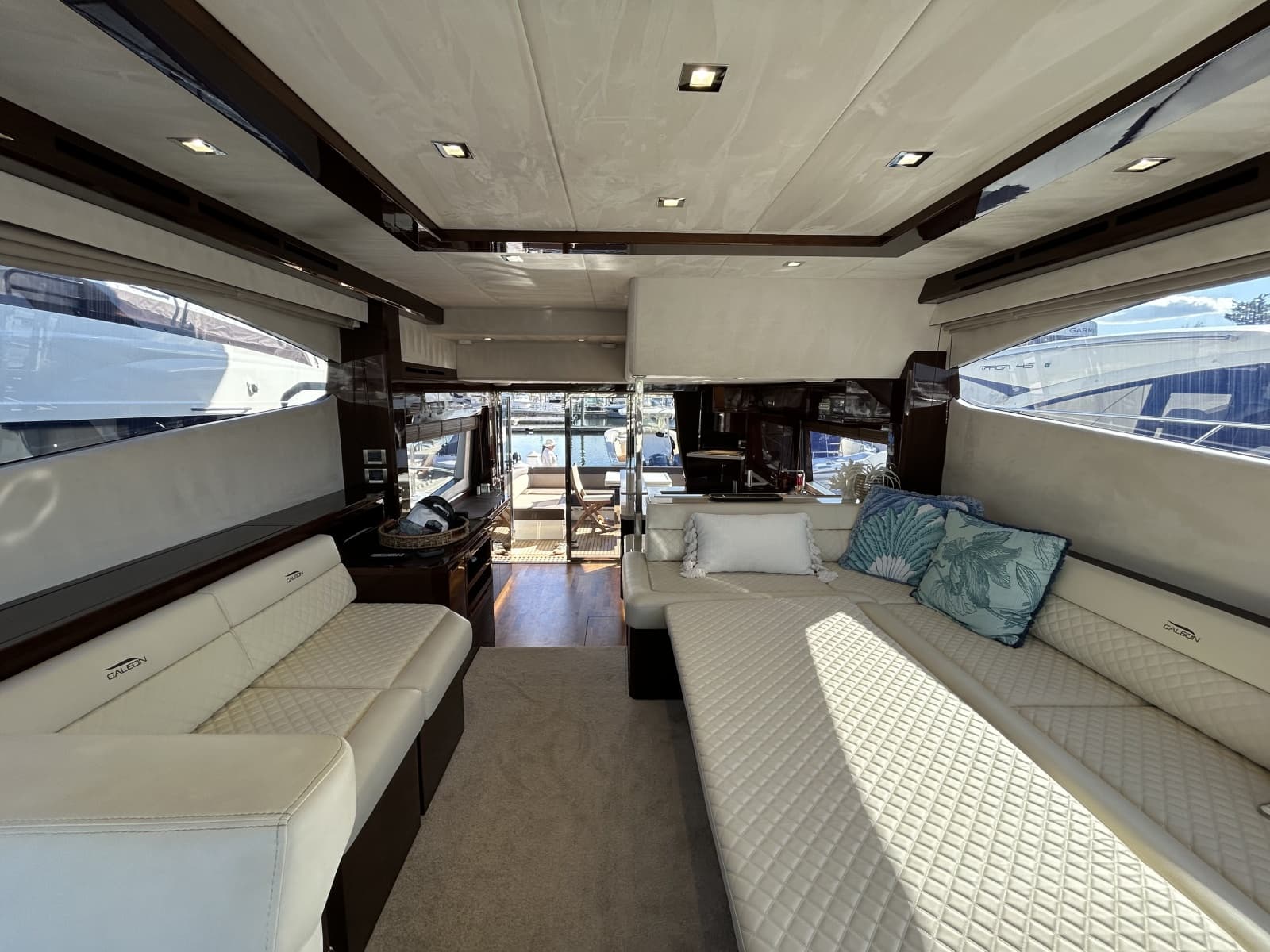 2019 Galeon 550 FLY - Photo 16