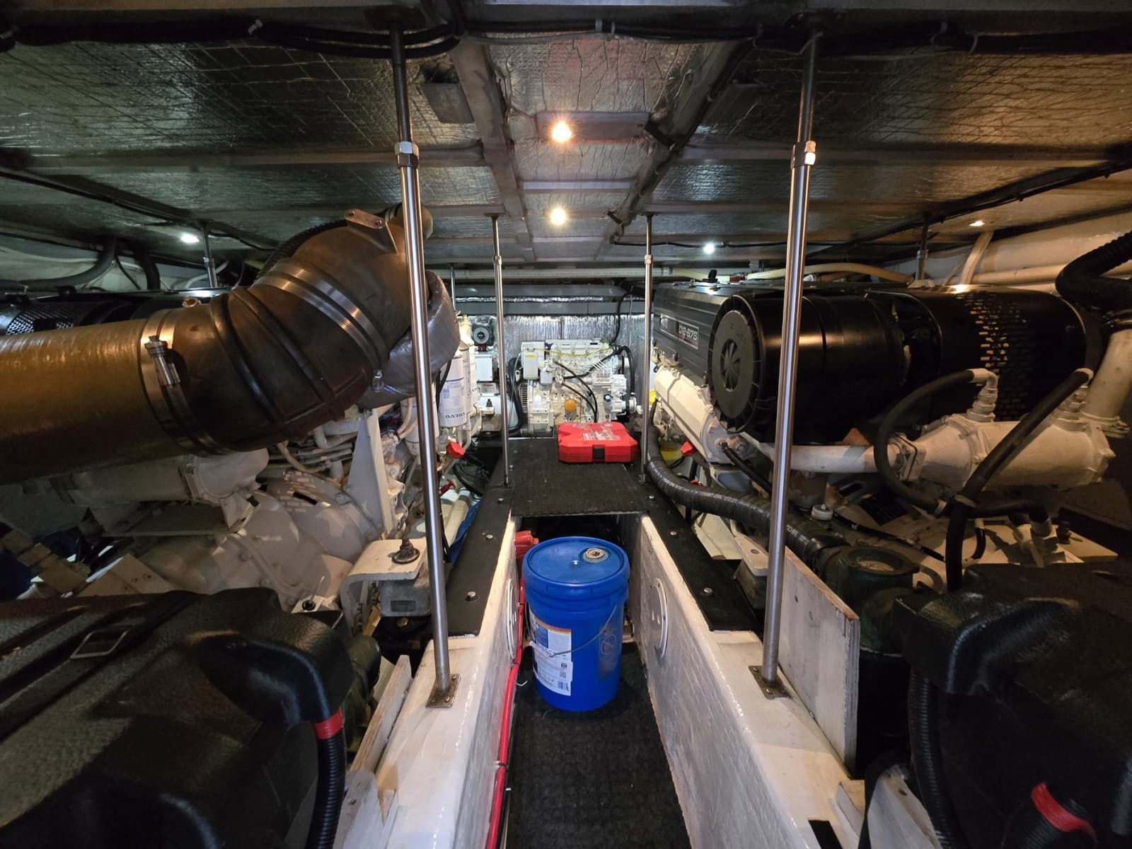 2001 Carver 570 Voyager Pilothouse - Photo 13
