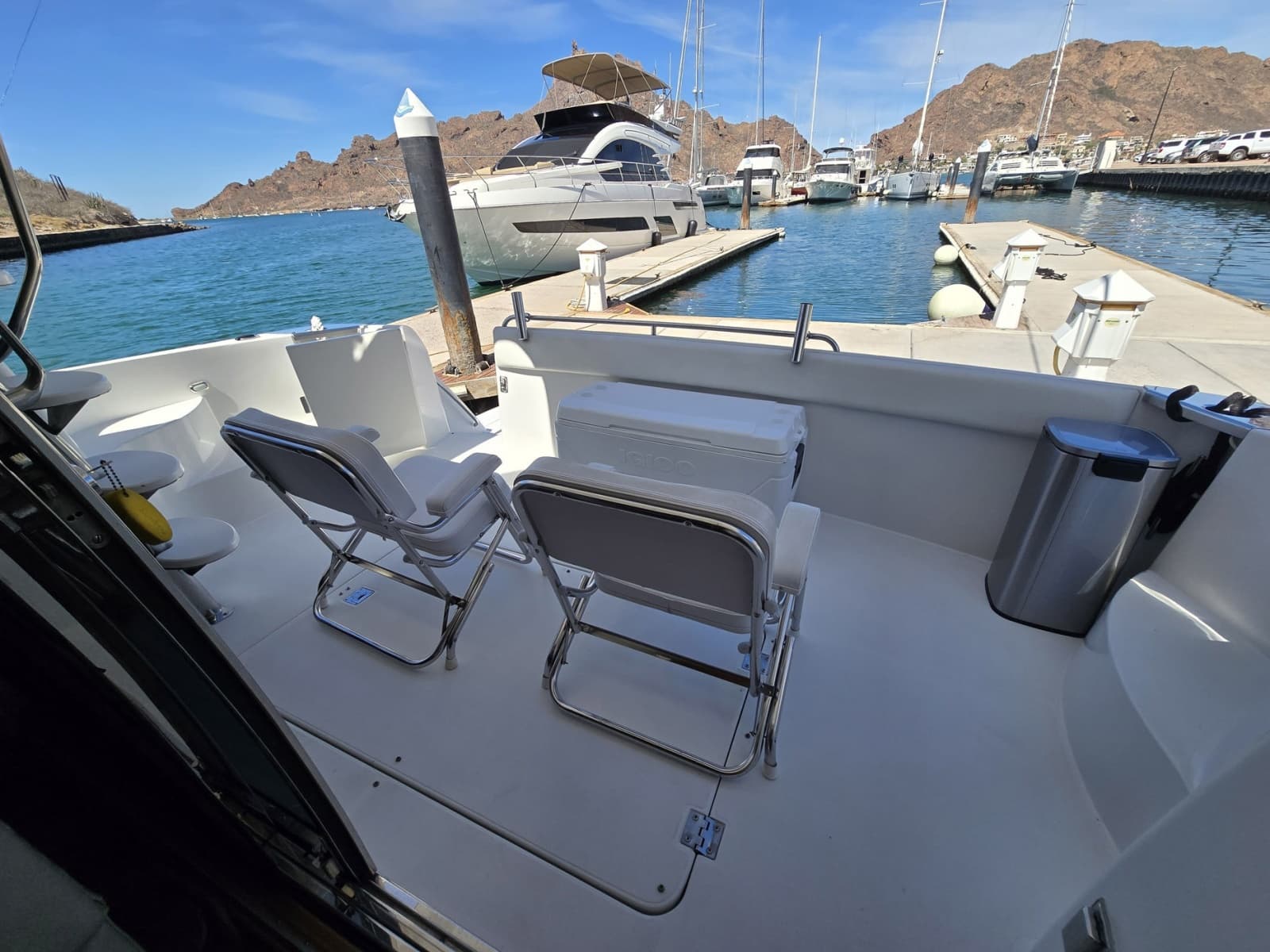 2001 Carver 570 Voyager Pilothouse - Photo 17