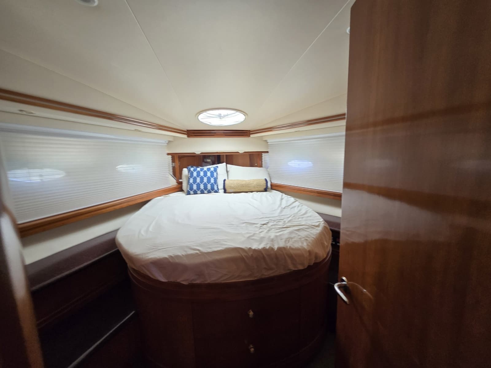2001 Carver 570 Voyager Pilothouse - Photo 38
