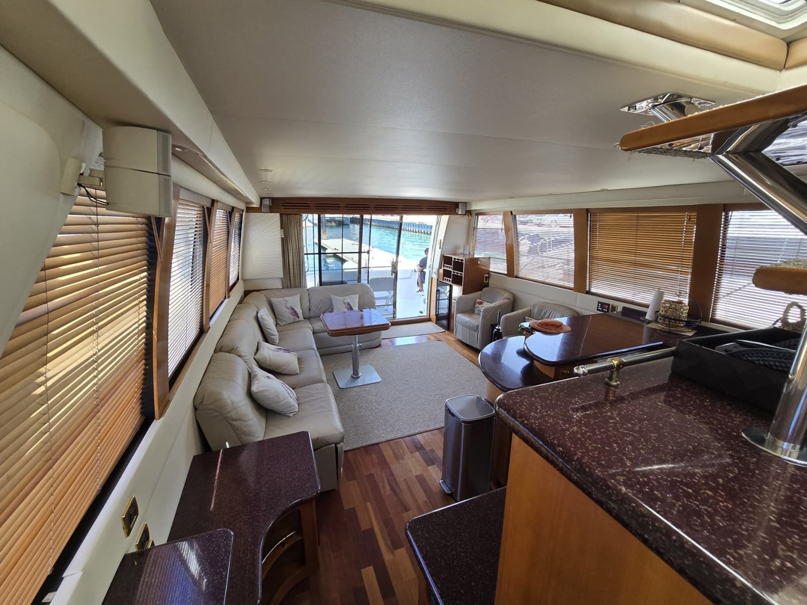2001 Carver 570 Voyager Pilothouse - Photo 28