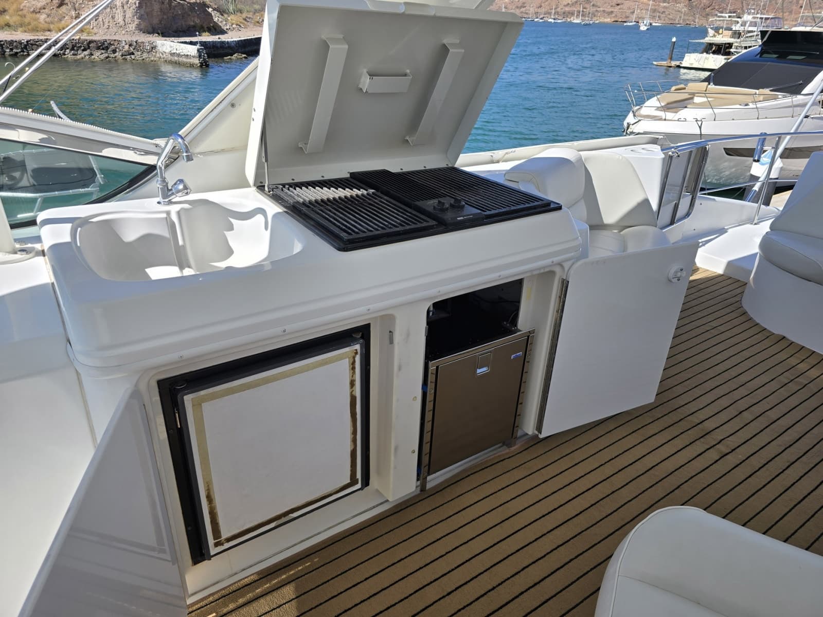 2001 Carver 570 Voyager Pilothouse - Photo 44
