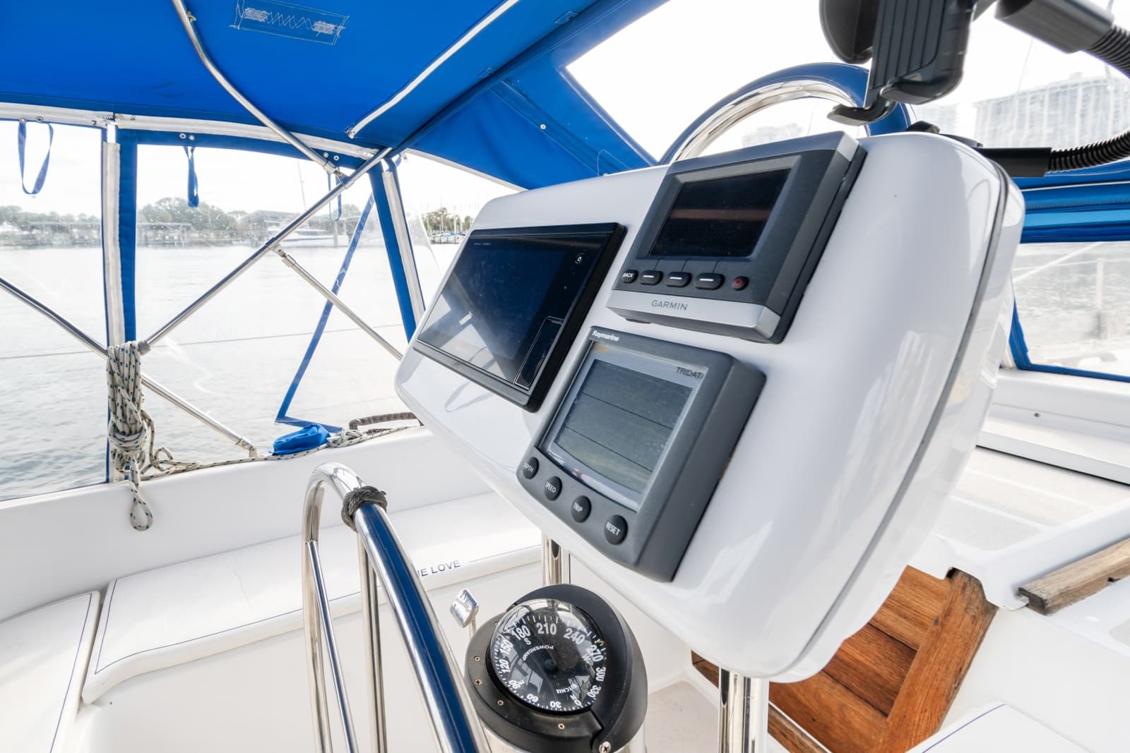 1987 Catalina Morgan Classic - Photo 21