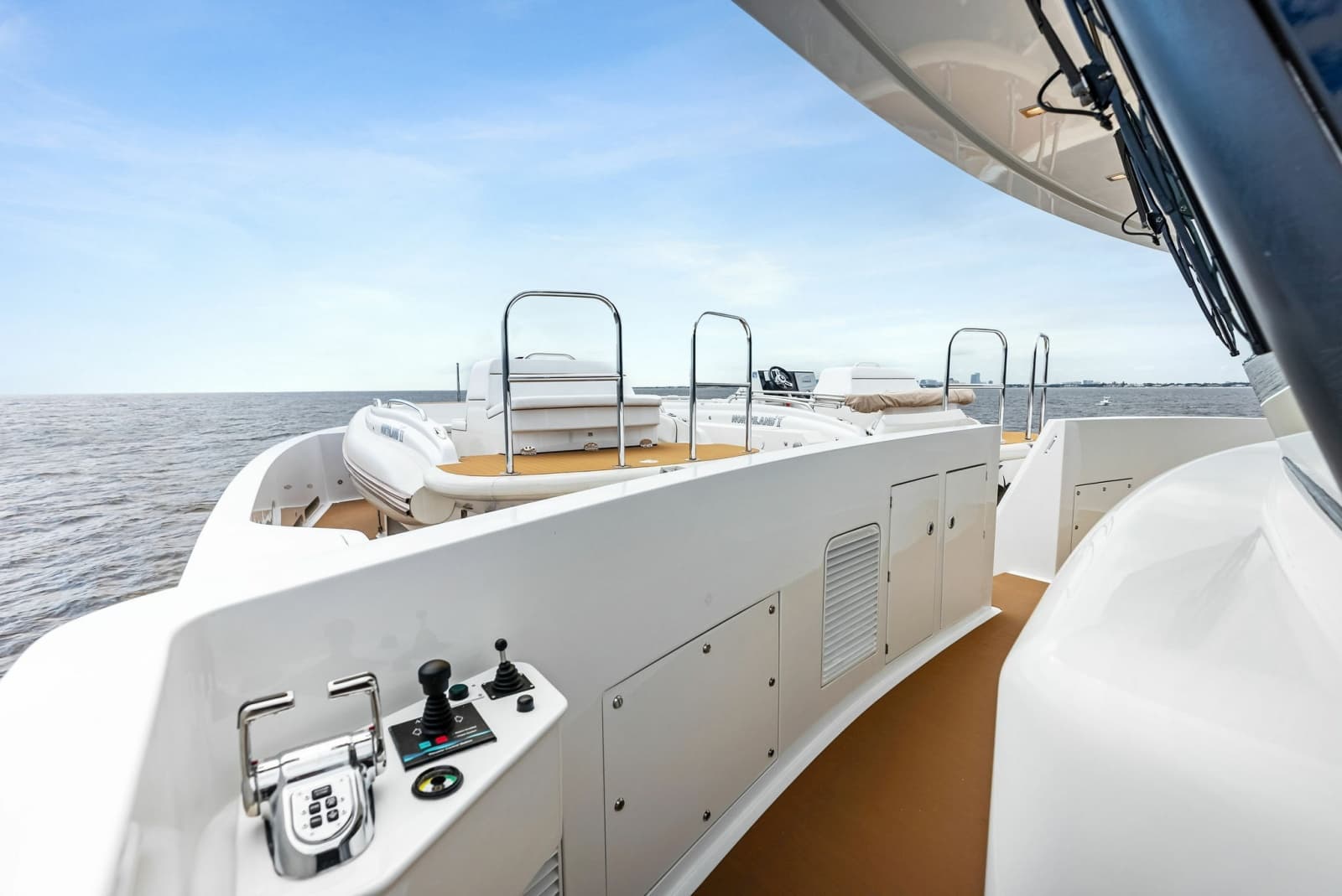 2017 Burger Explorer Cockpit Motor Yacht - Photo 43
