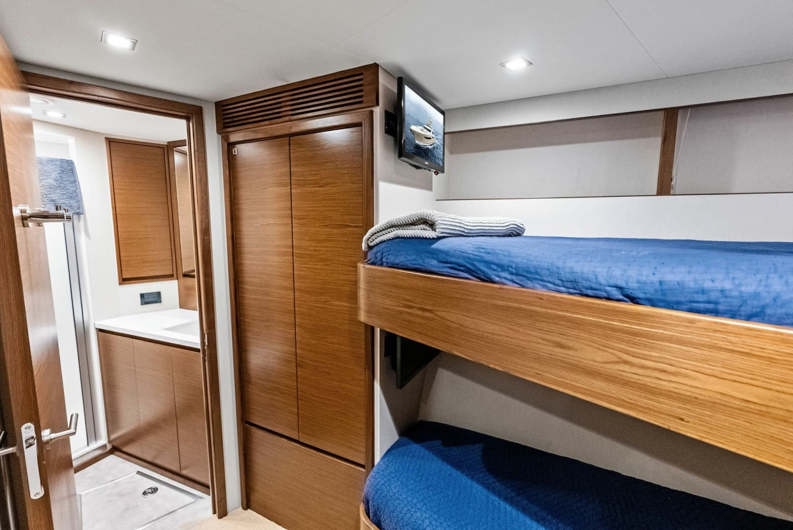2017 Burger Explorer Cockpit Motor Yacht - Photo 88
