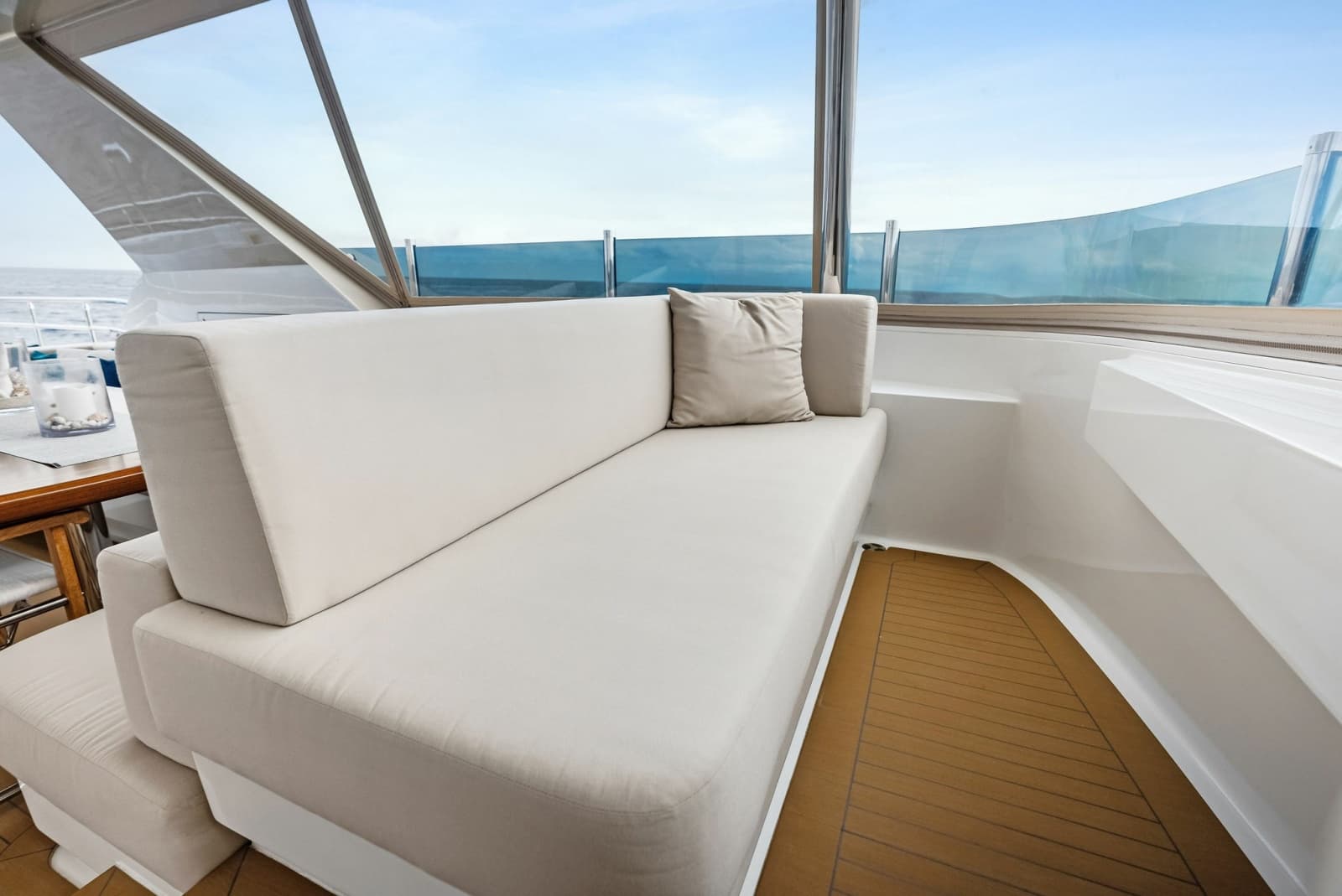 2017 Burger Explorer Cockpit Motor Yacht - Photo 9