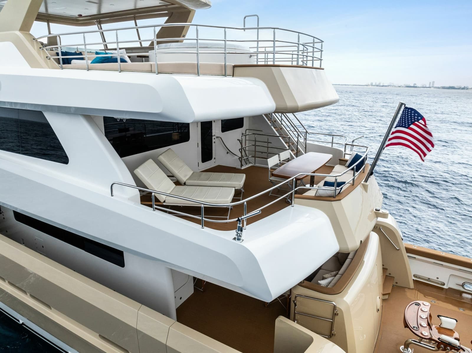 2017 Burger Explorer Cockpit Motor Yacht - Photo 4