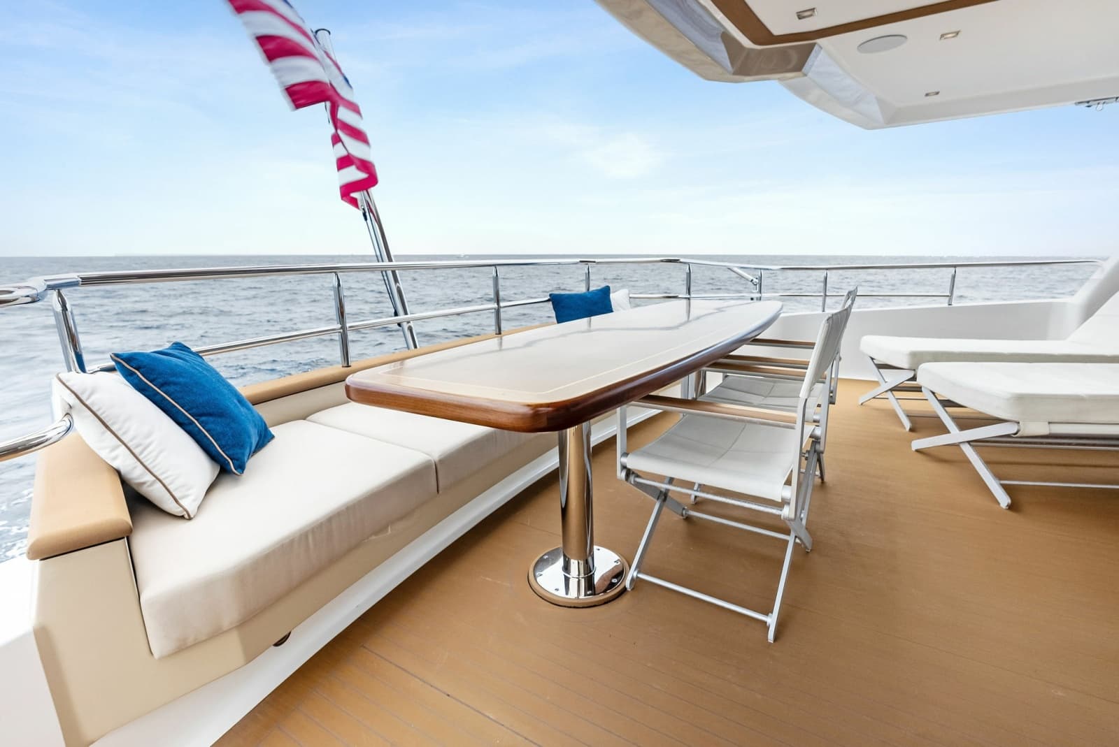 2017 Burger Explorer Cockpit Motor Yacht - Photo 52