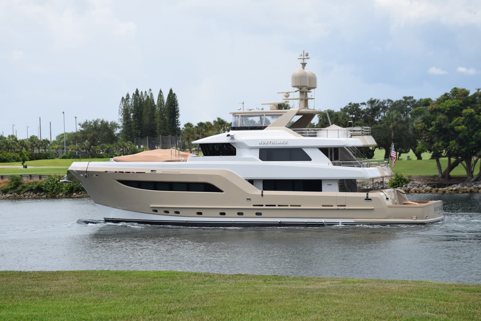 2017 Burger Explorer Cockpit Motor Yacht - Photo 94