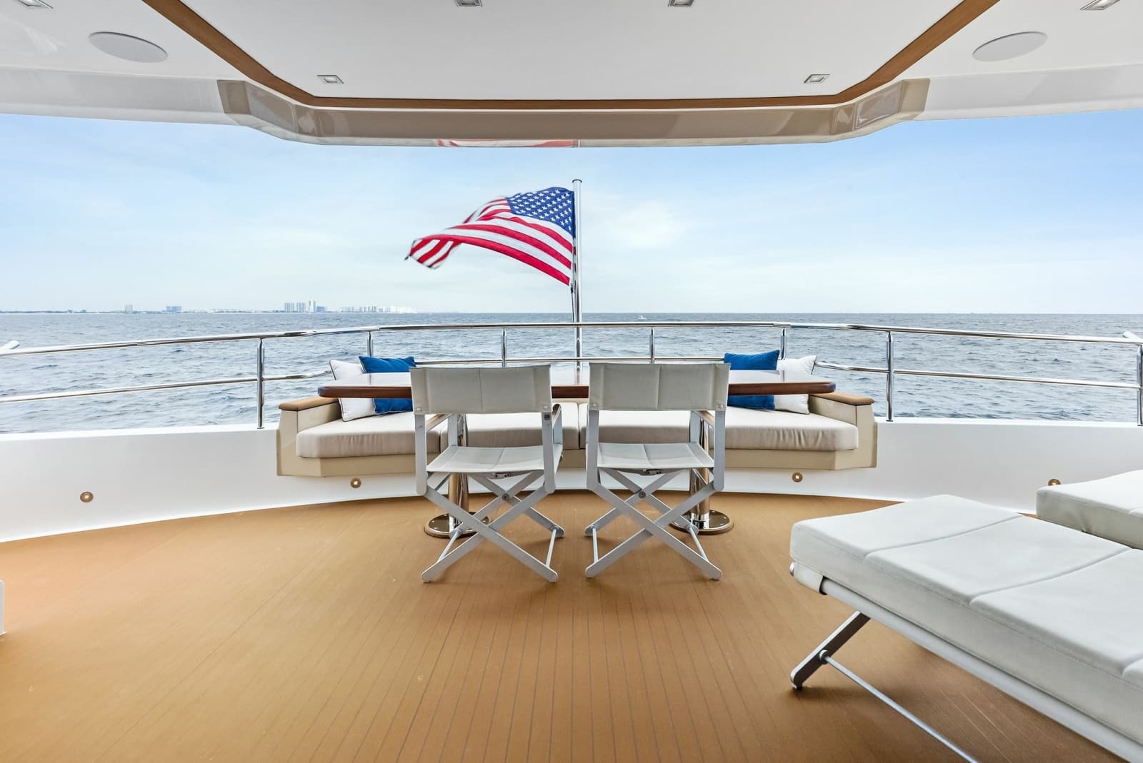 2017 Burger Explorer Cockpit Motor Yacht - Photo 51