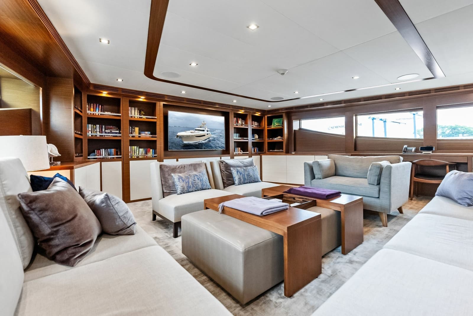 2017 Burger Explorer Cockpit Motor Yacht - Photo 33