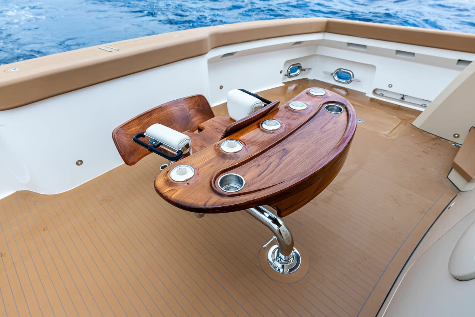 2017 Burger Explorer Cockpit Motor Yacht - Photo 16