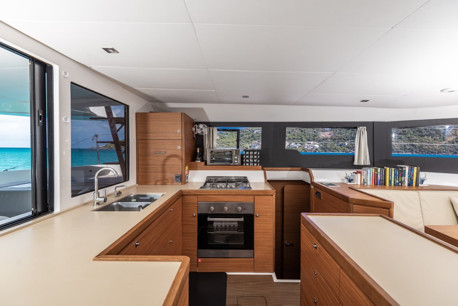 2021 Dufour 48 - Photo 21