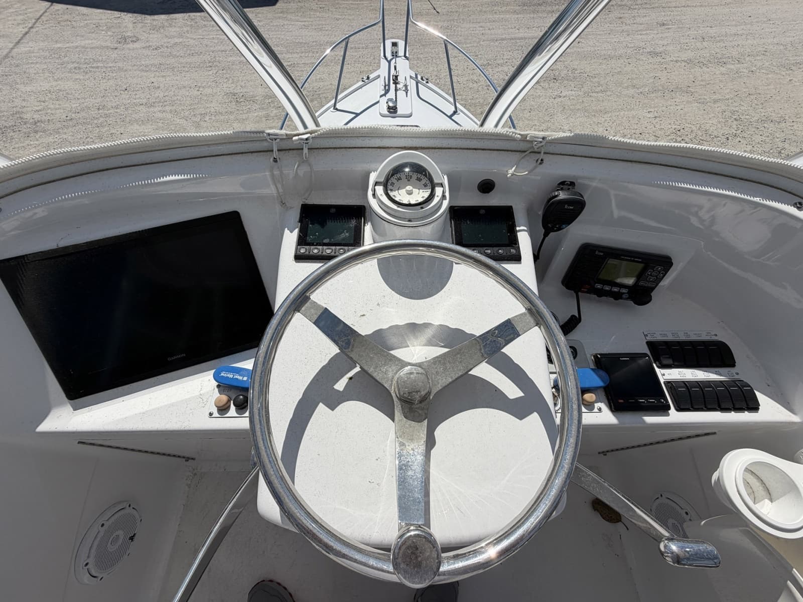 1977 Bertram 31 Flybridge - Photo 16