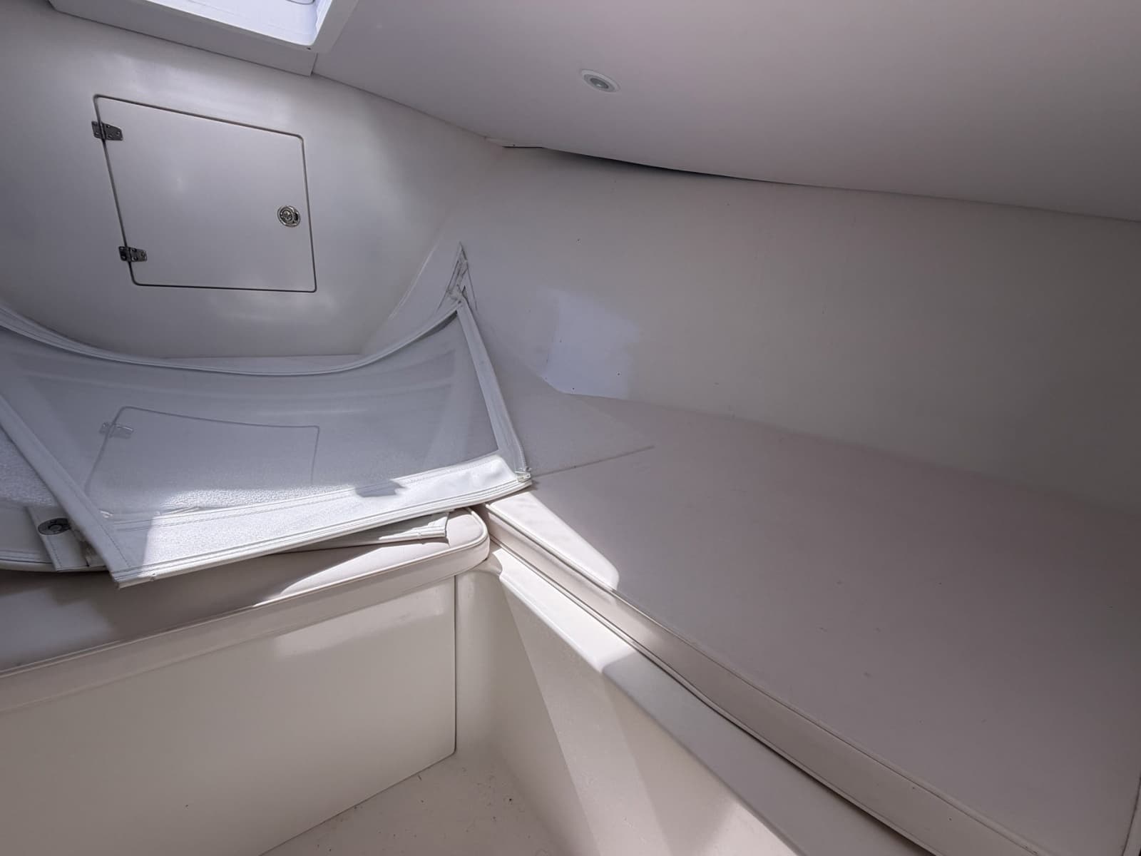 1977 Bertram 31 Flybridge - Photo 29