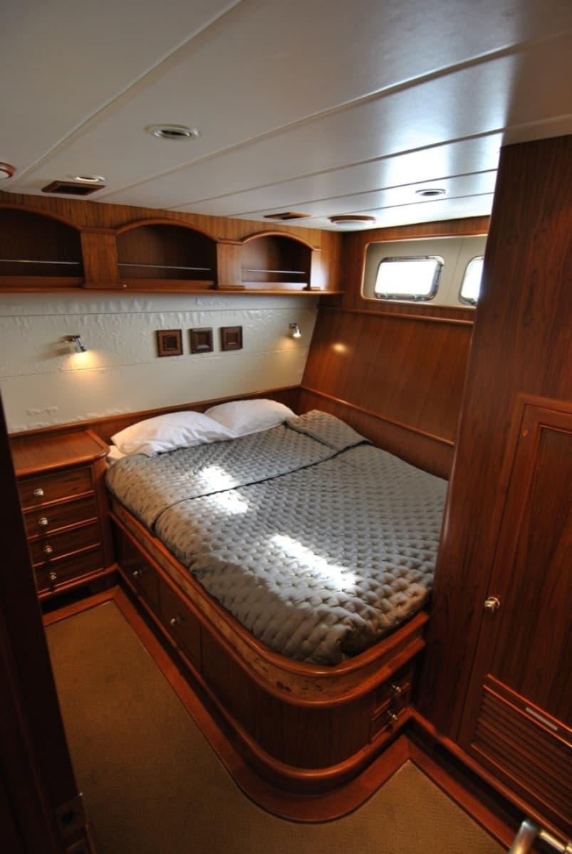 2002 Grand Alaskan Raised Pilothouse - Photo 30