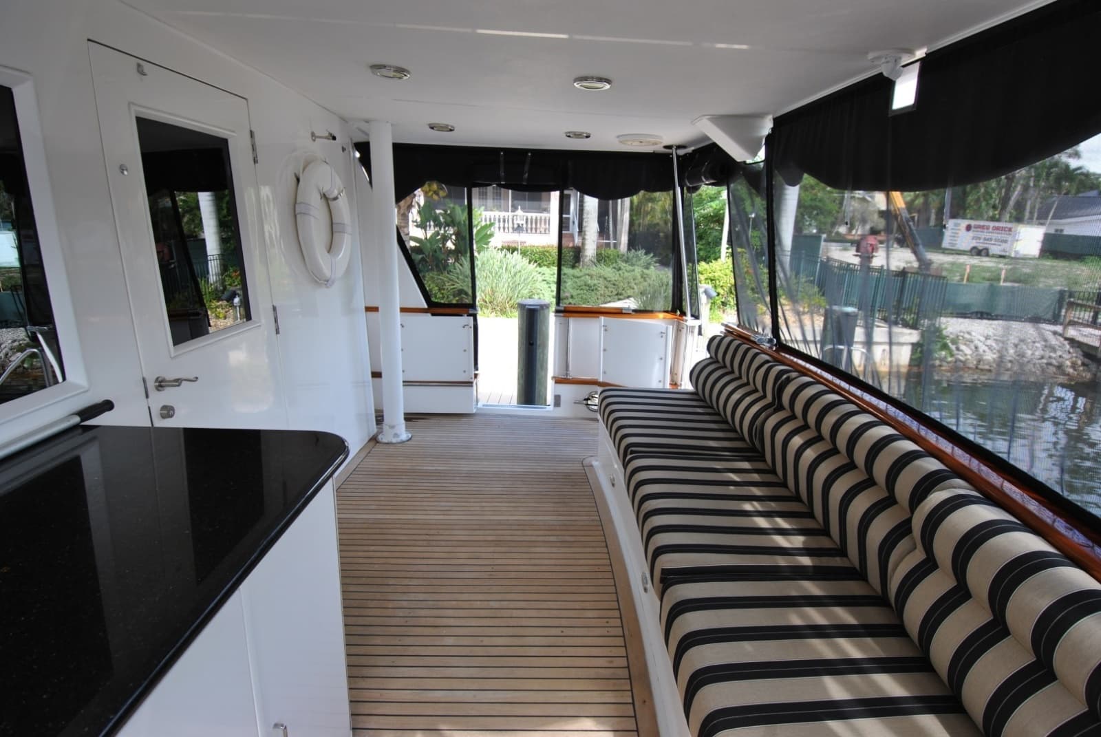 2002 Grand Alaskan Raised Pilothouse - Photo 8