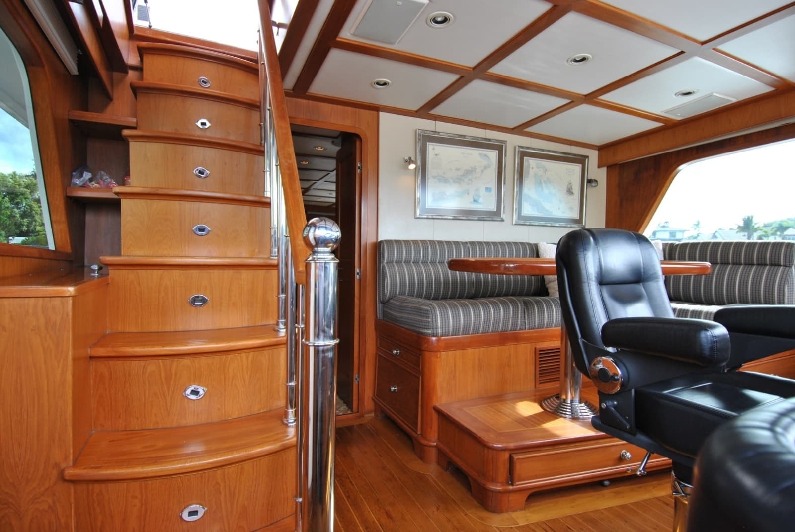 2002 Grand Alaskan Raised Pilothouse - Photo 22