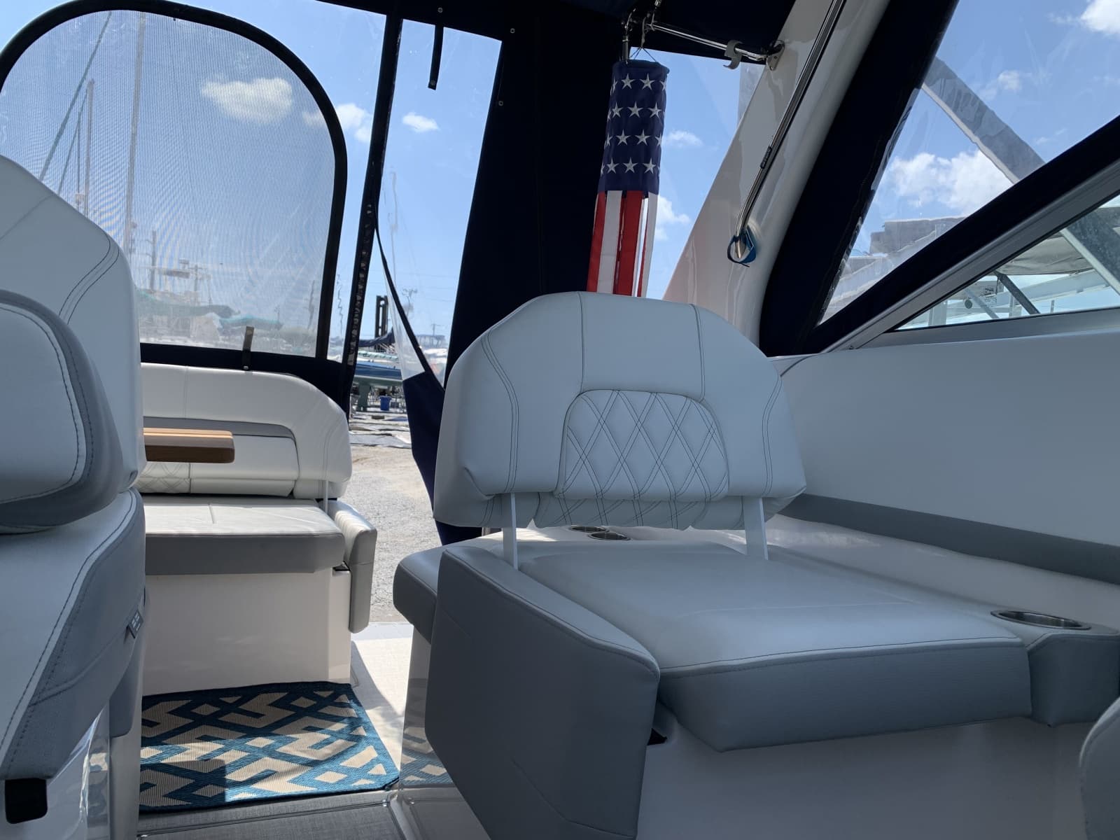 2025 Regal 26 XO - Photo 17