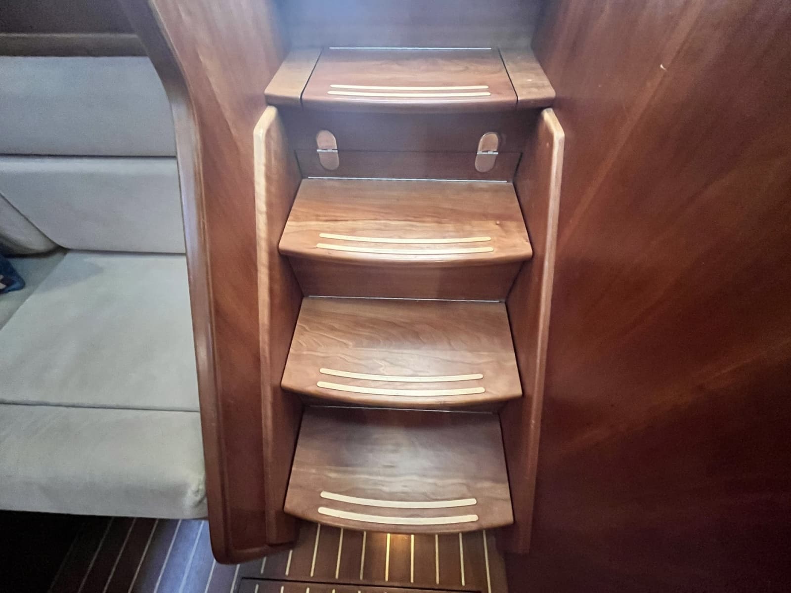2007 Sabre 34 Express - Photo 47
