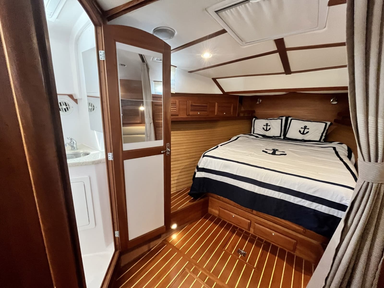 2007 Sabre 34 Express - Photo 39