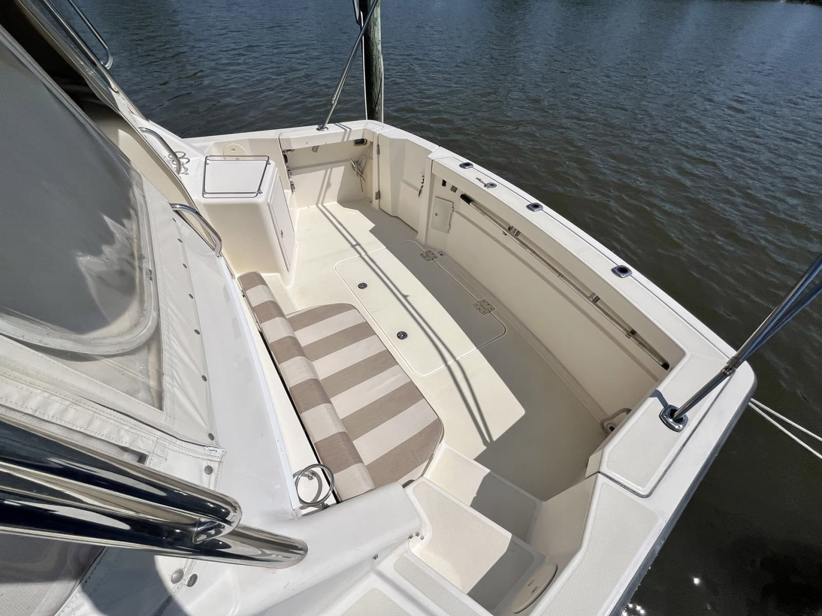 2007 Sabre 34 Express - Photo 16