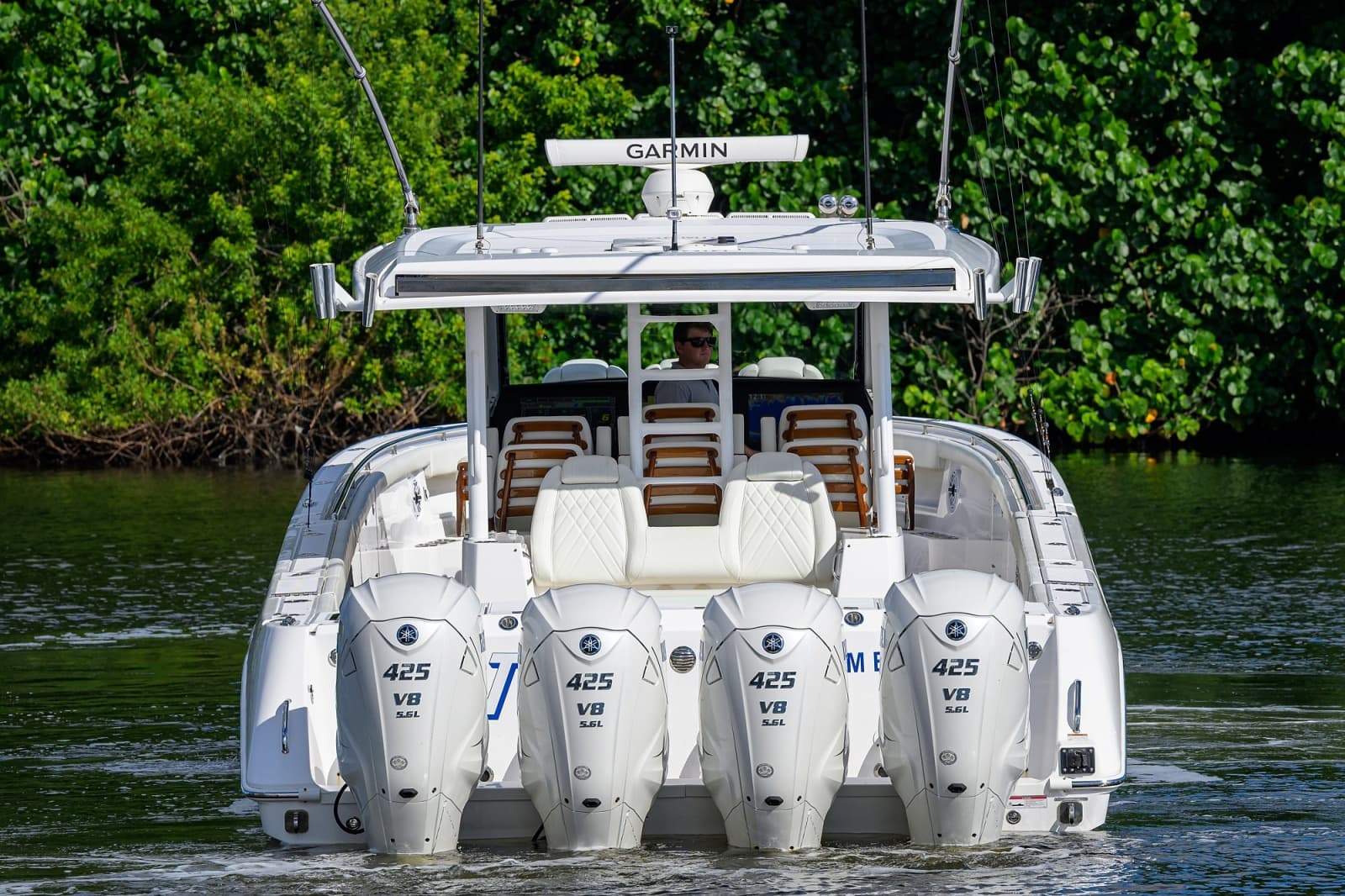 2024 Everglades 455 Center Console - Photo 5
