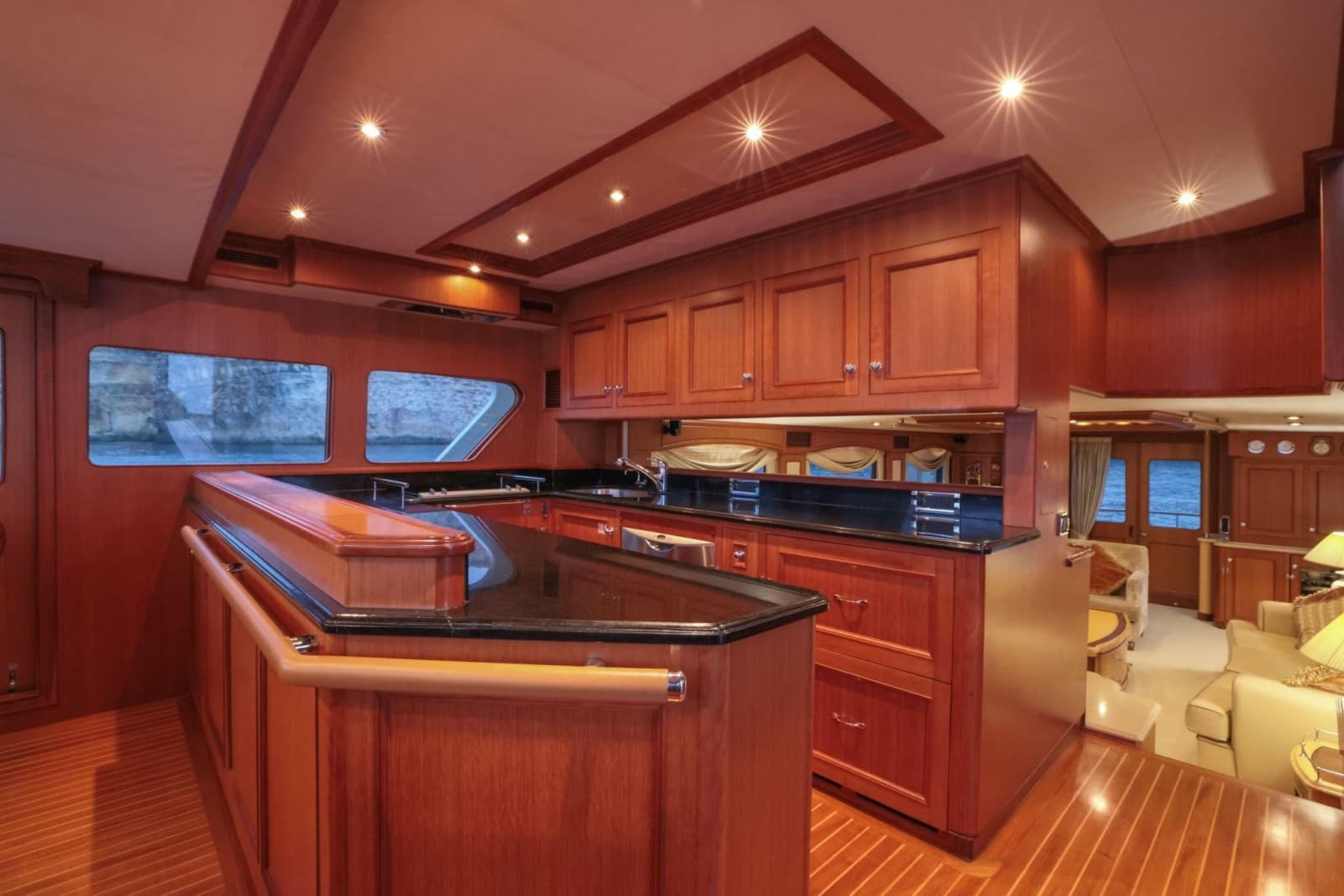 2010 Marlow Explorer 72E-CB - Photo 18