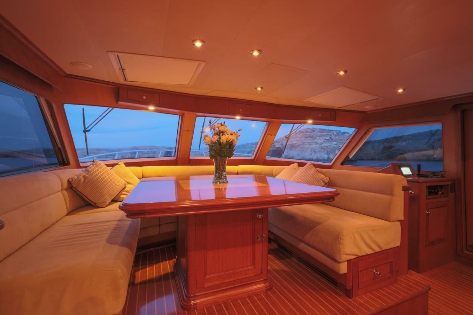 2010 Marlow Explorer 72E-CB - Photo 15