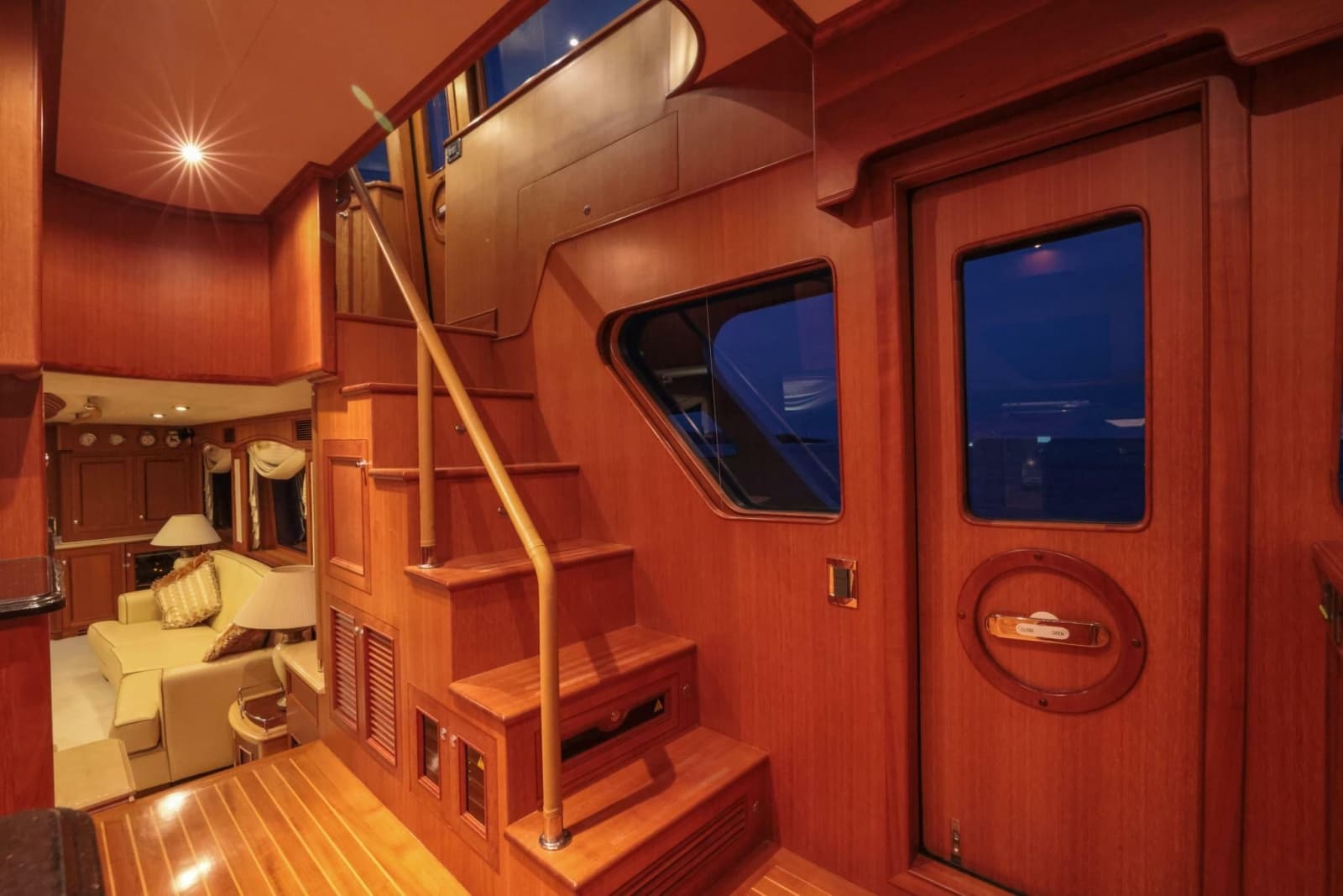 2010 Marlow Explorer 72E-CB - Photo 12