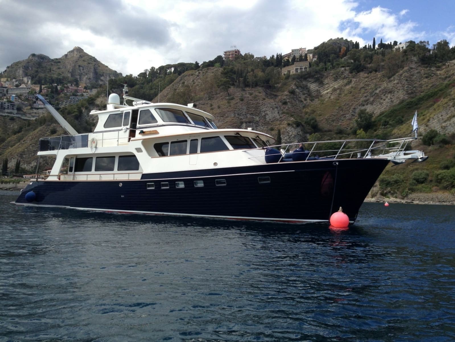 2010 Marlow Explorer 72E-CB - Photo 1