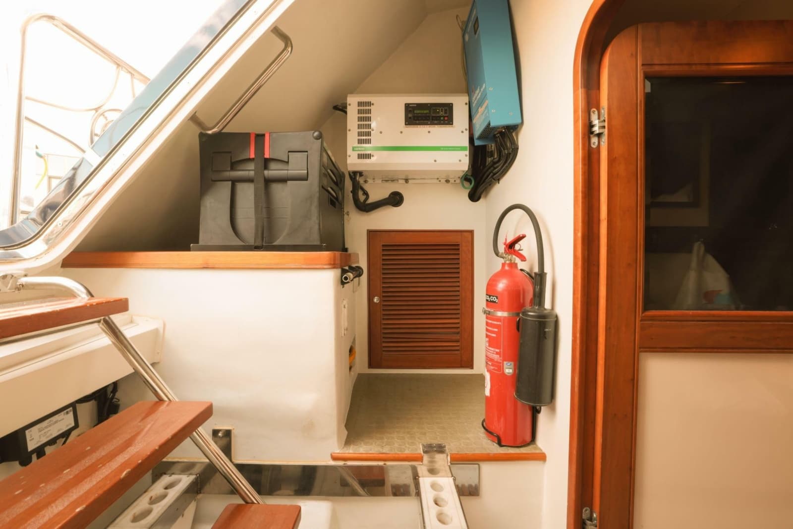 2010 Marlow Explorer 72E-CB - Photo 43