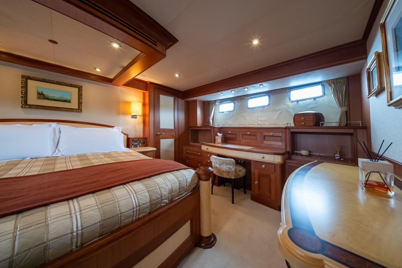 2010 Marlow Explorer 72E-CB - Photo 25