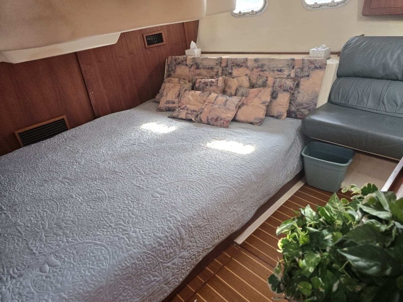 1998 Hunter 410 - Photo 35